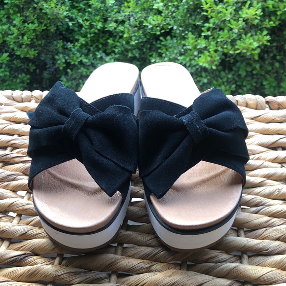 ugg joan platform slide